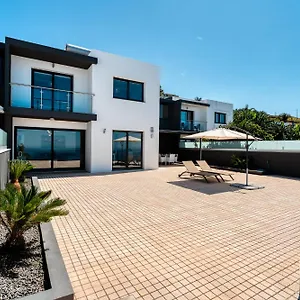 casa-massapez-house-d-luxury-heated-private-pool.madeira-islandshotels.com/